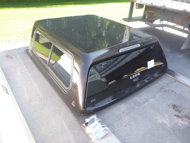 2022 - 2024 Toyota Tundra 5ft6 Vintage Brown Leer 100XR Truck Cap in Other Parts & Accessories in Kitchener / Waterloo
