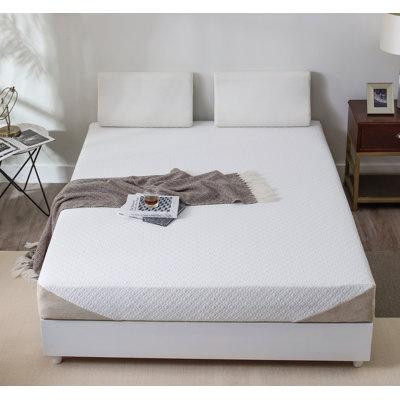 Foundstone™ Matelas en mousse viscoélastique 8 po Foundence ™ Foundence ™ in Beds & Mattresses in Québec