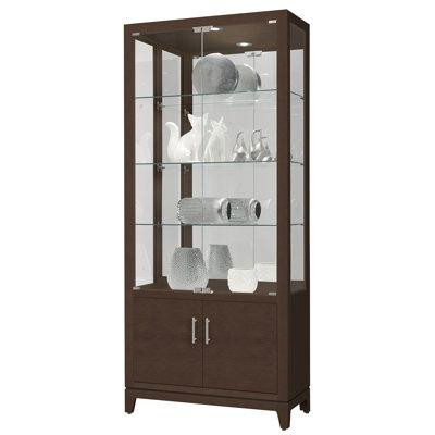 Howard Miller® Vitrine lumineuse Larson II in Hutches & Display Cabinets in Québec