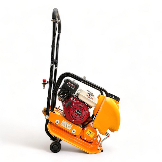 HOC C60 14 INCH COMMERCIAL GX200 PLATE COMPACTOR + WHEEL KIT + WATER KIT +  FREE SHIPPING + 2 YEAR WARRANTY in Power Tools - Image 2