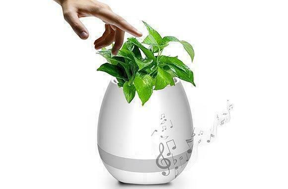 BLUETOOTH SPEAKER 3 IN-1 SMART MUSIC FLOWERPOT  AND COLOURFUL LIGHTS, in Speakers in City of Montréal - Image 3