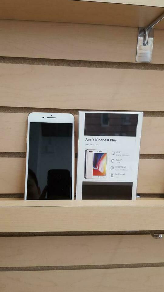 Spring SALE!!! UNLOCKED iPhone 8+ 64GB, 256GB Plus New Charger 1 YEAR Warranty!!!f in Cell Phones - Image 2