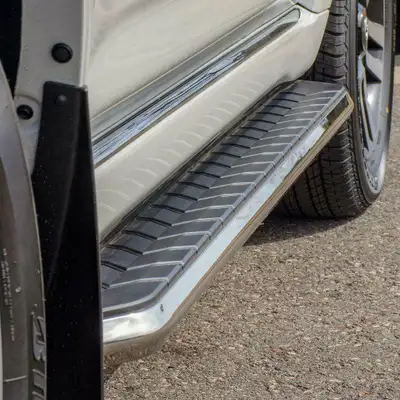 ARIES AeroTread Stainless Steel Aluminum Running Boards | SUVs - Jeep Grand Cherokee