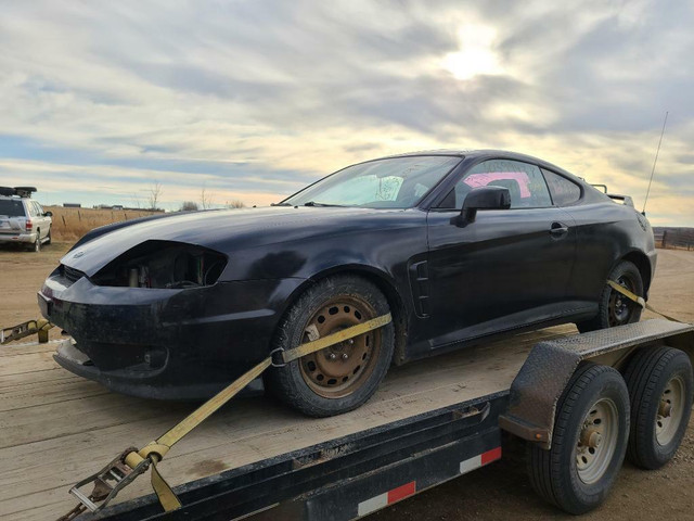 Parting out WRECKING: 2006 Hyundai Tiburon Parts in Other Parts & Accessories