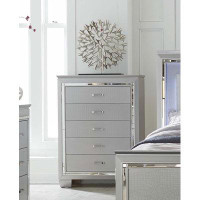 Everly Quinn 1Pc Chest Of 5X Dovetail Drawers