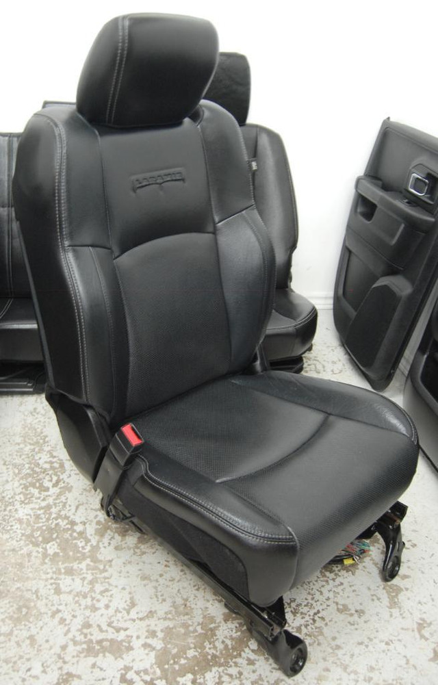 Dodge Ram Laramie 2016 BLACK LEATHER Front Rear Truck Seats power heated cooled in Other Parts & Accessories - Image 3