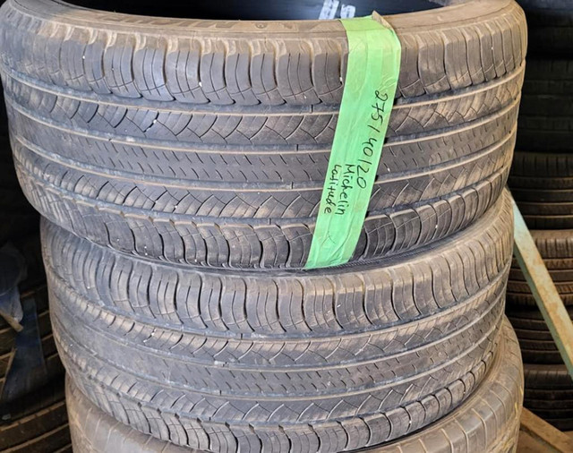 USED PAIR OF MICHELIN ALL SEASON 275/40R20 85% TREAD WITH INSTALLATION in Auto Body Parts in City of Toronto