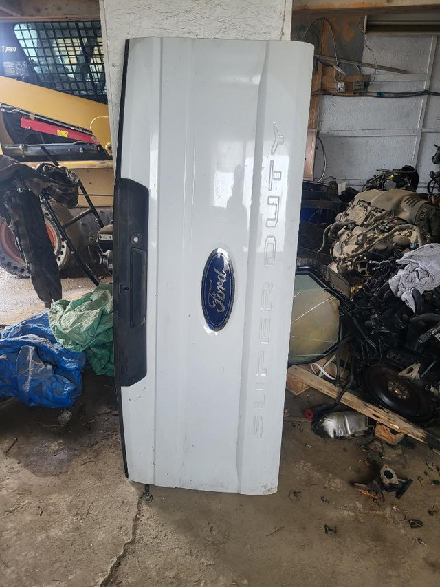 2017,2018,2019 Ford F350, F250 Tail Gates for Sale in Auto Body Parts - Image 2