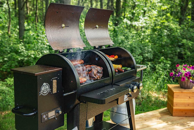 Pit Boss® Mahogany Series 1230 Wood Pellet &amp; Gas Combination Grill (Propane)  PB1230D3 10694  Pellet/Gas Combo in BBQs & Outdoor Cooking - Image 3