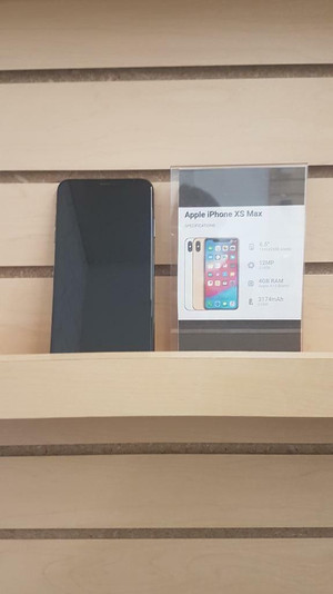 UNLOCKED iPhone XS Max 64GB, 256GB New Charger 1 YEAR Warranty!!! Spring SALE!!! Calgary Alberta Preview