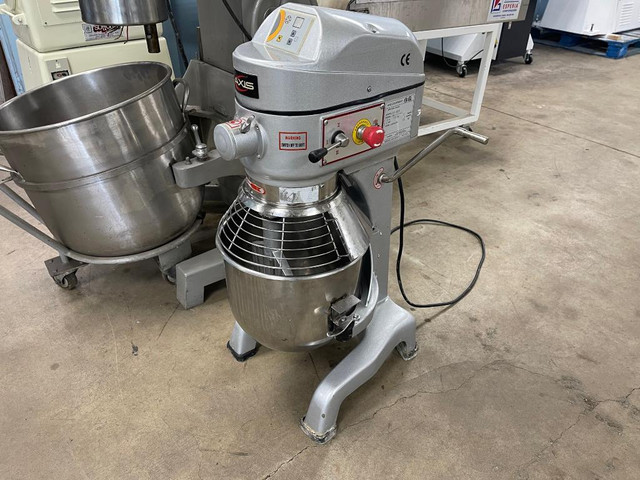 Axis 20 Qt Planetary Mixer in Industrial Kitchen Supplies - Image 2