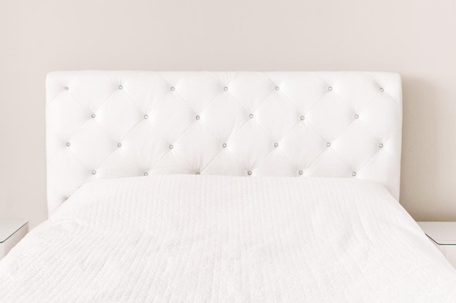 Couvre matelas ou housse Anti-Acariens, Anti-Punaises de lit imperméable in Bedding - Image 2