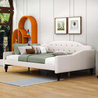 Alcott Hill Charin Full Size Upholstered Daybed with Tufted