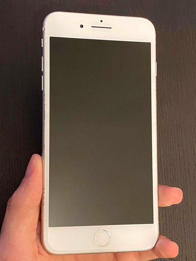 iPhone 8 Plus 64 GB Unlocked -- Buy from a trusted source (with 5-star customer service!) in Cell Phones in Québec City - Image 3