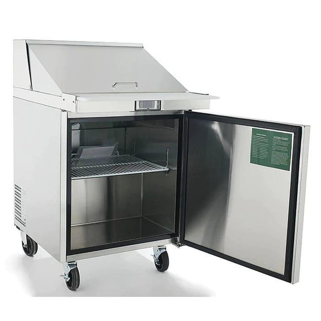 Atosa Single Door 27 Refrigerated Mega Top Sandwich Prep Table in Other Business & Industrial - Image 2
