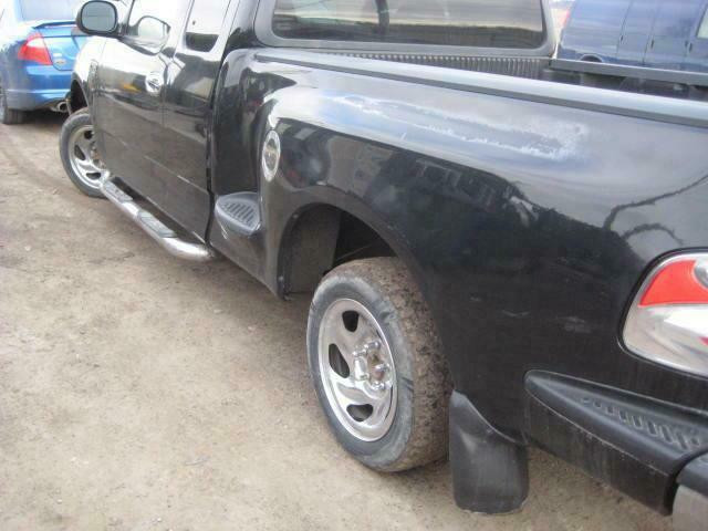 1999-2000 Ford F-150 4.6L 4X4 pour piece# part out SUPER CLEAN in Auto Body Parts in Québec - Image 3