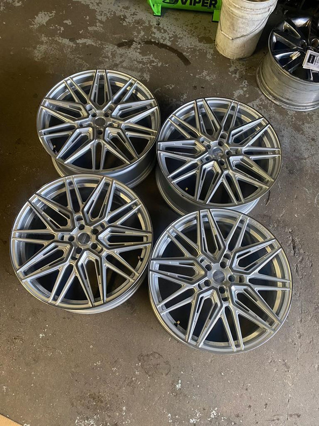 FOUR LIKE NEW 22 INCH VOSSEN HF7 HYBRID FORGED 5X112 $2999   22X9  5X112  +32  MERCEDES E CLASS S CLASS CLS SLK  GLK GLA in Tires & Rims in Toronto (GTA) - Image 3
