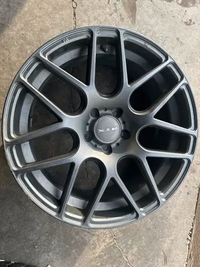 18 Inch 5X108 ET38 64.1MM RTX Set Of Wheels For $250 Firm