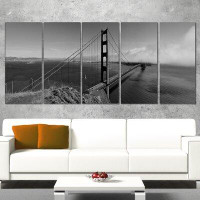 Design Art Golden Gate Bridge in Grey Panorama 5 Piece Wall Art on Wrapped Canvas Set