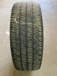 1 pneu dété LT275/70R18 125/122S Michelin LTX A/T2 50.0% dusure, mesure 6/32