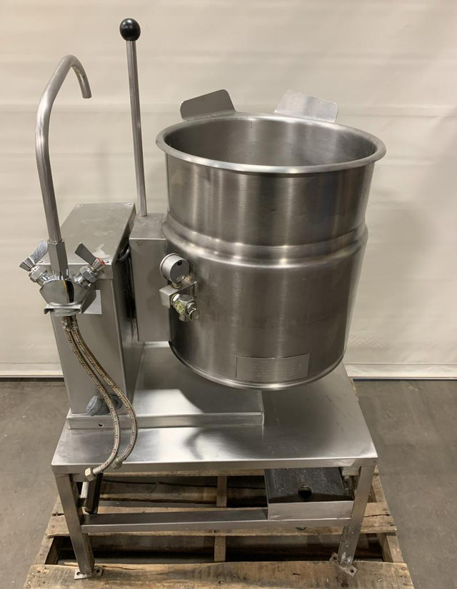 Cleveland Cooker Kettle with Faucet in Other Business & Industrial in Ontario - Image 2