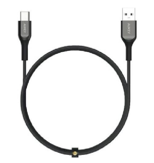 Aukey USB-A to USB-C Charging and Data Cable - 3 Meters (9.8 ft.) - Black dans Accessoires pour cellulaires - Image 3