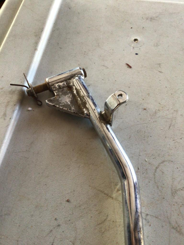 1986 Harley-Davidson FXR FXRT Side Jiffy Kick Stand in Motorcycle Parts & Accessories in Ontario - Image 4