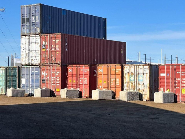 VIEW IT ON SITE BEFORE YOU PAY! - 40 foot highcube seacan container - $3500  - DELIVERY AVAILABLE in Other in Alberta - Image 4