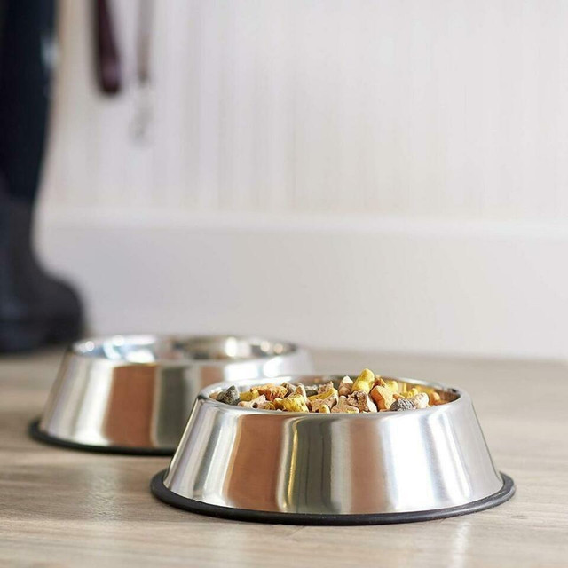 NEW STAINLESS STEEL DOG BOWL PET BOWL CAT PET FOOD in Accessories in Alberta
