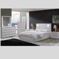 White LED Elegant Bedroom Set in Sarnia