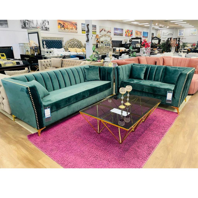 Green Sofa Set for Sale! Discounts Upto 50% in Couches & Futons in Oakville / Halton Region