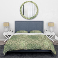 East Urban Home Gold And Green Damask - Patterned Duvet Cover Set