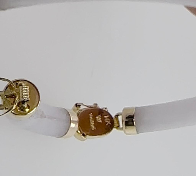 #308 - 14k Yellow Gold, Lavendar &amp; Green Jadeite Custom Bracelet, Box Clasp, 8” Length in Jewellery & Watches - Image 4