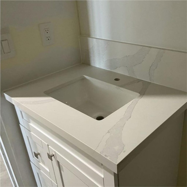 Basement Finishing, Bathroom Renovation, Kitchen Remodelling, Flooring in Cabinets & Countertops in Stratford - Image 4