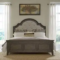 Liberty Furniture Paradise Valley Upholstered Scalloped Storage Bed