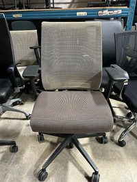 Steelcase Think V1 Chair in Excellent Condition-Call us now!