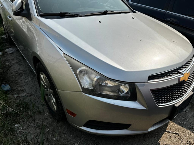 2012 Chevy Cruz for parts only in Auto Body Parts in Toronto (GTA)