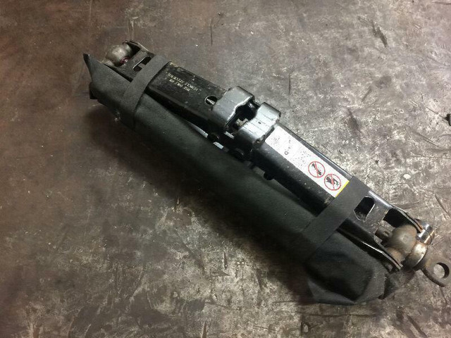2009-2019 Dodge Ram 1500 spare tire jack assembly in Other Parts & Accessories in Guelph