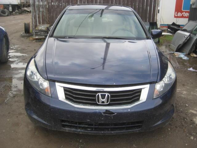 2009 2010 Honda Accord 2.4L 4CYLINDER  Automatic  Pour La Piece#Parting out#For parts in Auto Body Parts in Québec - Image 2
