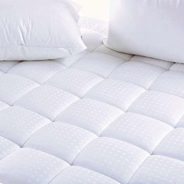 NEW MATTRESS PAD PILLOW TOP FITTED MICROFIBER DOWN in Beds & Mattresses in Regina - Image 3