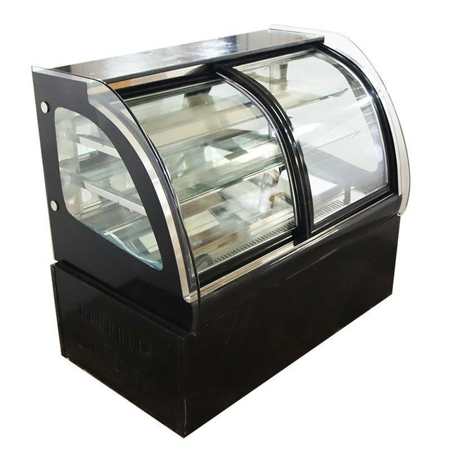 220v Commercial Curved Countertop Refrigerated Cake Bakery Display Case Cabinet 210081 in Other Business & Industrial in Toronto (GTA) - Image 3