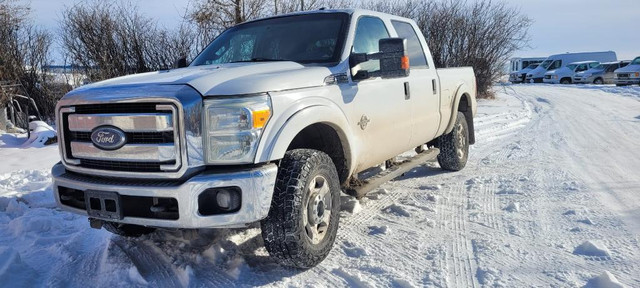 2011 Ford F-250 parting out in Auto Body Parts in Alberta - Image 2