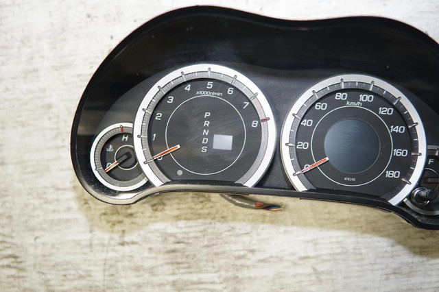 JDM 2009-2014 ACURA TSX CU2 AUTOMATIC GAUGE CLUSTER SPEEDOMETER ACCORD IN JAPAN in Auto Body Parts - Image 4