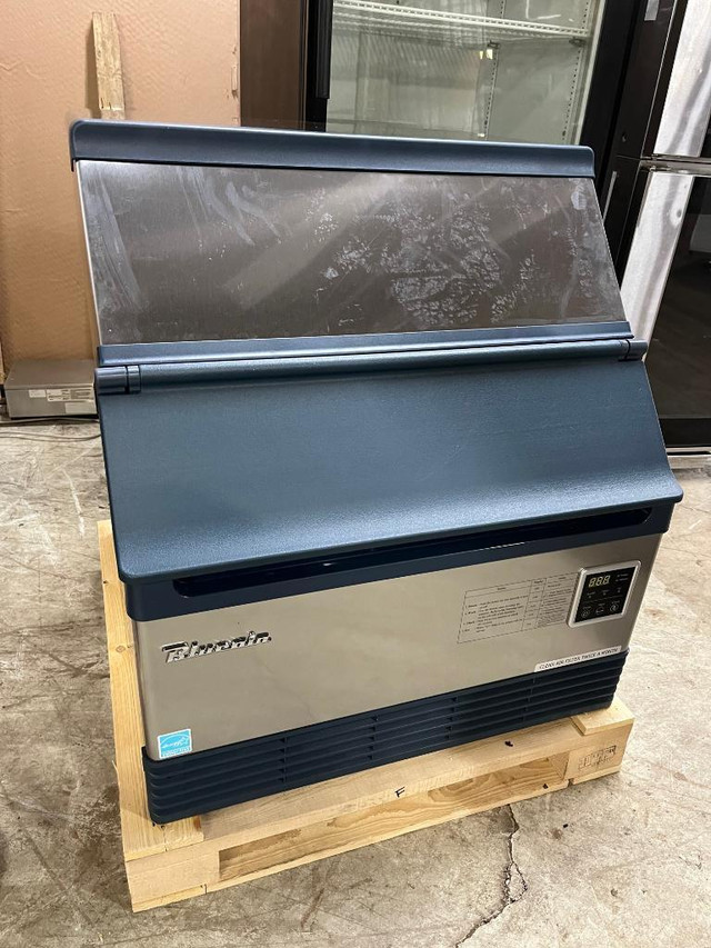 Blueair Ice Machines 105LBS/24HRS BLUI-100A | Restaurant Equipment in Industrial Kitchen Supplies