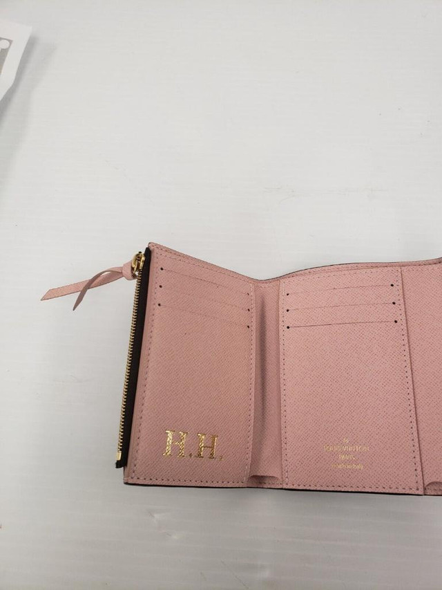 (I-32412) Louis Vuitton Brown/Pink Wallet in Women's - Bags & Wallets in Alberta - Image 4
