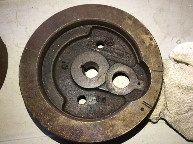 1965-1969 Harley-Davidson 74 1200 FLH Left Right Flywheels in Motorcycle Parts & Accessories in Ontario - Image 2
