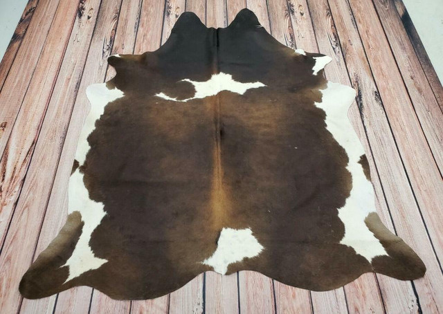 Cowhide rug real, natural, genuine, large cow skin rugs free shipping cow hyde in Rugs, Carpets & Runners in Prince Edward Island - Image 2
