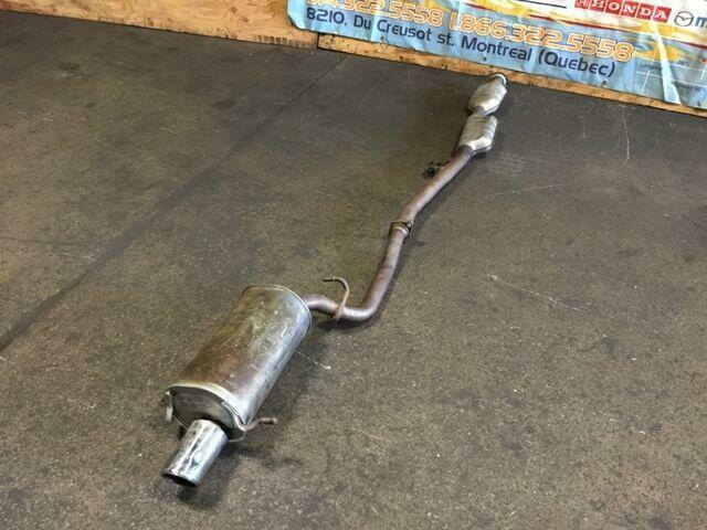JDM SUBARU WRX STI OEM MUFFLER MID-PIPE CUT-BACK EXHAUST SYSTEM in Other Parts & Accessories in City of Montréal