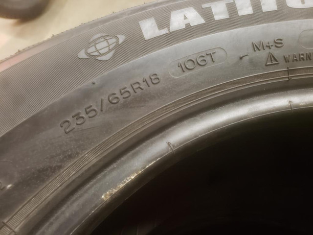(D126) 1 Pneu Ete - 1 Summer Tire 235-65-18 Michelin 4/32 in Tires & Rims in Greater Montréal - Image 3