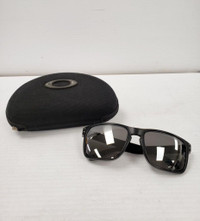 (42244-1) Oakley Holbrooke Sunglasses